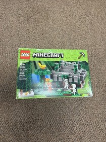 LEGO Minecraft 21132 The Jungle Temple Complete Set 598 pcs Steve Skeleton