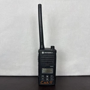Motorola RDM2070BFAAS 2-Way Radio w/battery Unit Only UNTESTED - Zdjęcie 1 z 10