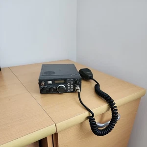Yaesu FT 290R - Afbeelding 1 van 4