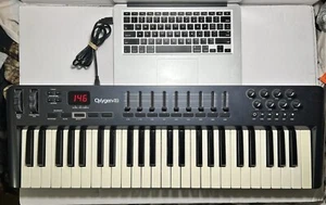 🔥 M-Audio Oxygen 49 3rd Gen Keyboard Controller Studio MIDI USB 🔥 - Picture 1 of 16