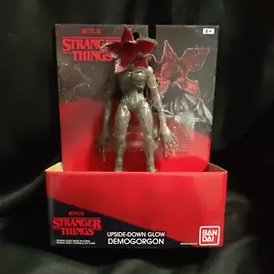 Stranger Things Demogorgon Monster Glow-in-the Dark Action Figure 7-Inch Vinyl - Picture 1 of 9