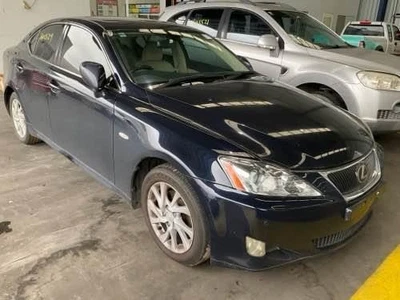 LEXUS IS250 RIGHT HEADLIGHT XENON HEADLAMP IS250C GSE20R 11/05-09/10 VERY CLEAN - image 1 of 4