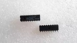 AY-5-8116T AY58116 AY58136 Microchip Dual Baud Rate Generator COM8116 COM8136 - Picture 1 of 4