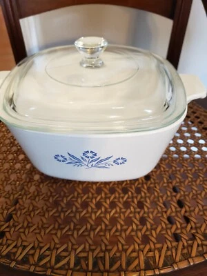 VTG CORNING WARE BLUE CORNFLOWER CASSEROLE 1 3/4 QT P-1 3/4-B W/Lid P-7-C~NICE - Image 1 of 4