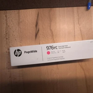 Original HP 976YC Tintenpatrone magenta rot - Bild 1 von 1