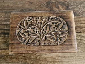 Hand Carved Tree of Life Wooden Jewelry Box Ancestry Botanical Motifs 9" - Picture 1 of 9
