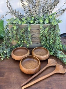 Juego de 3 cuencos y lanzadores de ensaladas de madera genuina de teca hechos en Tailandia - Imagen 1 de 8