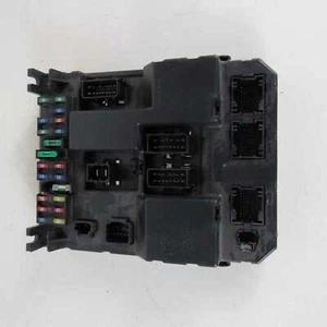 Centralina scatola fusibili 9650217880 Peugeot 307 Mk1 2001-2005 (37470 J-10-A-2 - Picture 1 of 1
