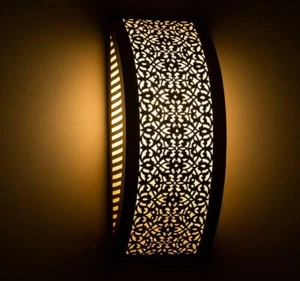Moroccan Brass Wall Light with Intricate Floral Design - Picture 1 of 6
