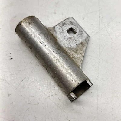 Limitador, alça, fixação inferior - 2005 Polaris Classic 500 - Imagem 1 de 4