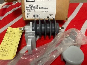 (1) HUBBELL 2137097214 PPV-100, HD OPTIMA DIST ARRESTER - Picture 1 of 1