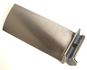 F-15 Titanium Jet Engine Blade Key Chain. Turbine Aircraft Pratt F100 HGU 16 Mbu - Bild 1 von 3