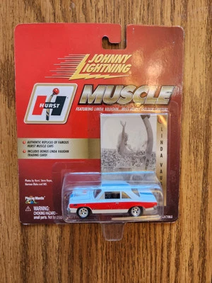 Johnny Lightning Hurst Muscle Linda Vaughn 1969 AMC SC Scrambler 2000 MOC Card16 - Image 1 of 2