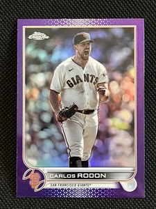 Tarjeta de béisbol 2022 Topps Chrome Update Carlos Rodon refractor púrpura MLB USC141 - Imagen 1 de 4