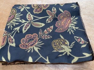 Piece of 100% Pure Silk Jacquard BlackFloral pattern woven fabric remnant craft - Picture 1 of 5