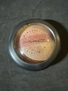 MAC "SMOOTH MERGE" MINERALIZE SKINFINISH MSF SOLD OUT, RARE - Picture 1 of 3