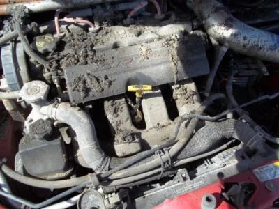 Used Radiator fits: 2004 Dodge Neon w/turbo Grade B - Imagem 1 de 4