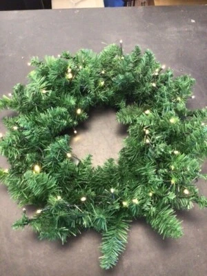 Corona de Navidad Artificial 17" con Luces Blancas a Pilas Listo para Hágalo Usted Mismo Foto 1 de 4