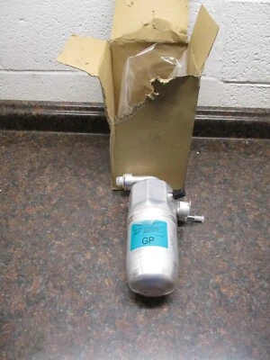 Acumulador de aire acondicionado con control de clima Murray 70-3789 para Cadillac / Chevrolet / GMC Foto 1 de 4