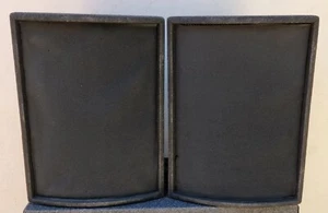 Two passive speakers 15 inch with horn, road cased. - Picture 1 of 3