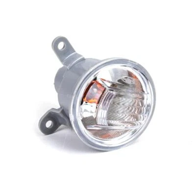 For Isuzu D-Max 2020 to 2023 Left LH front bumper blinker turn light WY21W - Image 1 of 4