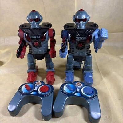 Radio Shack Robot Lazer Battle game Cat. No. 60-1192 F4 - Image 1 of 4