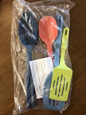 Pampered Chef Multicolored Kitchen Utensil-Spoon Slotted Turners  Set #2436 - Image 1 of 3
