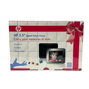 New HP 3.5" Digital Picture Frame Compact Portable Sleek Photos HP df300a3 - Picture 1 of 5