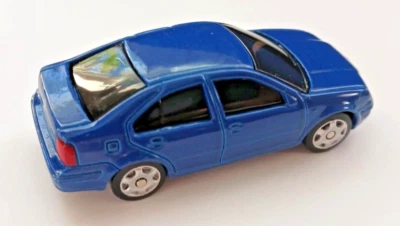 Volkswagen VW Jetta 1990's Mk 4 Version Blue Maisto 1:64 Diecast New Out of Pack - Image 1 of 4