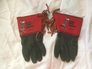 Vintage Cowboy Hanna Barbera 1960s Quick Draw McGraw Child's Gloves - Picture 1 of 4
