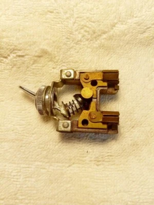 MASERATI 3500GT/GTI/VIGNALE SPYDER - INTERRUPTOR DE TABLERO DE COLA DE CASTOR CROMADO Foto 1 de 3