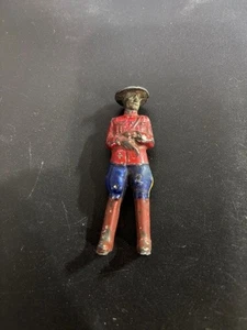 30er Jahre bemalte Royal Canadian berittene Polizeifigur aus Gusseisen - Bild 1 von 2