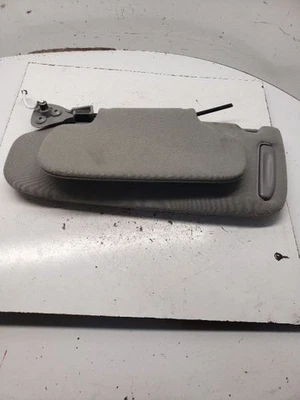 Passenger Sun Visor Dual Visors Auxiliary Fits 00-05 PARK AVENUE 1121379 - Image 1 of 4