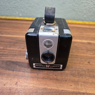 Brownie Hawkeye 复古相机闪光灯无附件 1950 复古摄影美国 — 第 1/4 张图片