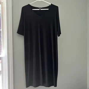 Eileen Fisher Dress Women's 1/2 Sleeve Black Shift Dress Size Small - Picture 1 of 7