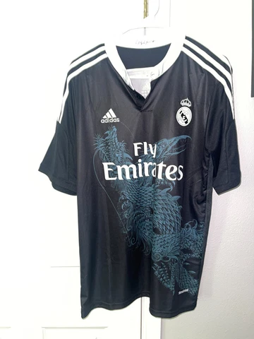 2014-2015 Real Madrid Gareth Bale Dragon Kit Jersey Cover