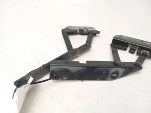 2007 JEEP COMMANDER HOOD HINGE - Picture 1 of 8
