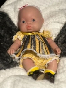 Danke, dass du ein Freund bist! - 3,14 Pfund "Brandy" Vollplatin Silikon Babypuppe 13 Zoll - Bild 1 von 19
