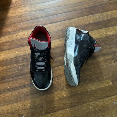 Nike tamanho 10 - Jordan Max Aura 2 cimento preto - Imagem 1 de 4