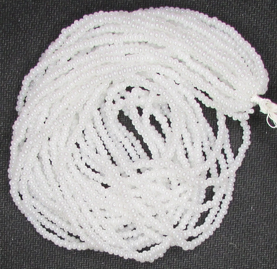 Czech 6/0 Preciosa Rocaille Glass Seed Beads 4 - Image 1 of 1