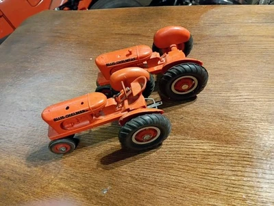 2 ВИНТАЖНЫХ ОРАНЖЕВЫХ ТРАКТОРА ALLIS CHALMERS - Изображение 1 из 4