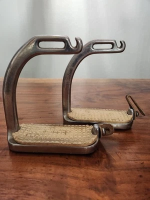 Английские иорны Korsteel для верховой езды - Изображение 1 из 4