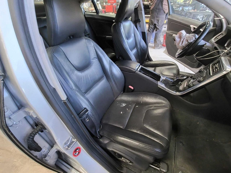 Passenger Front Seat Bucket  Leather Fits 14-17 VOLVO XC60 588961 - Imagem 1 de 1