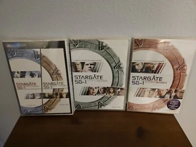 New ! Stargate SG-1 Seasons 1-4 Lot - Image 1 of 4