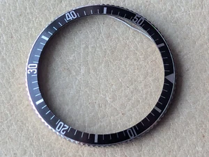 Bisel/inserto vintage años 60 Caravelle Sea Hunter Diver 'B139' SOLO PARA 637 FUNDAS - Imagen 1 de 24