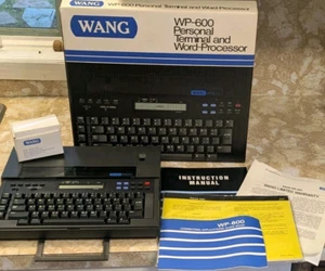 WANG WP-600 Personal Terminal & Word Processor in Box con manuali funzionante WP600 - Foto 1 di 20