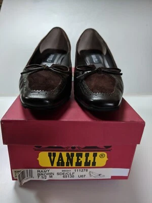 Zapatos de salón VANELI para mujer talla 7,5 M "Ramy" marrón tacón bloque punta cuadrada arco1 Foto 1 de 4