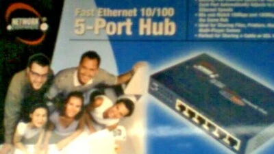 LINKSYS Wired Fast Ethernet 10/100 5-Port NETWORK  Hub / with a/c power cord - Image 1 of 4