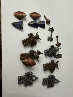 Lot Of Mega Blocks Dragons Krystal Wars Minifigures Not Lego Minifigured Damaged - Image 1 of 3