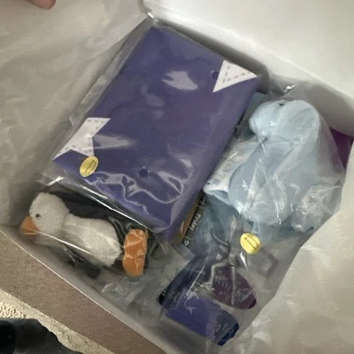 Muñeca American Girl MIA'S ACCESORIOS DORMITORIO NUEVO EN CAJA 2008 Niña del Año Completa Foto 1 de 2